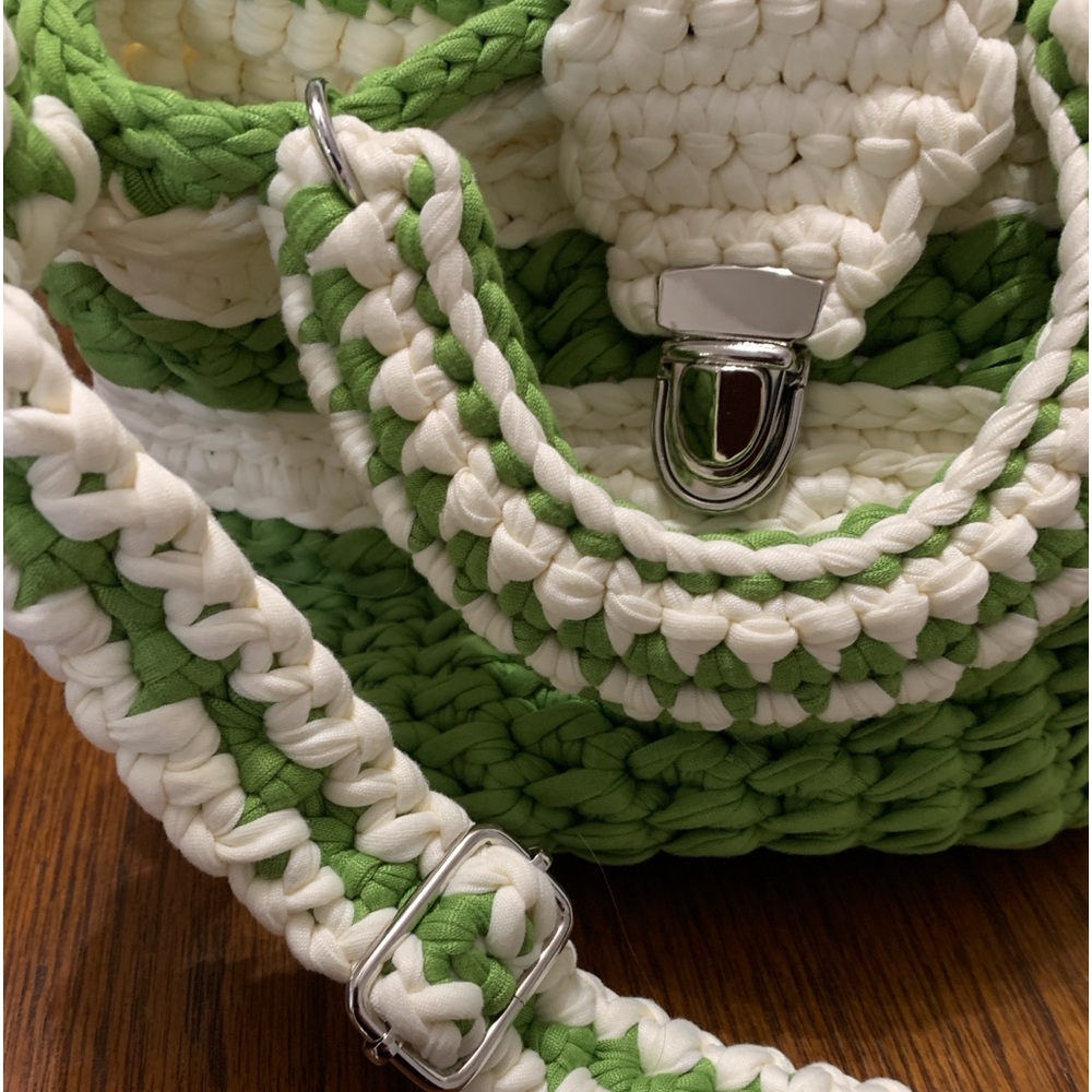Handmade Crochet Bag Green and White Handwoven Crossbody with stripes - Picture 5 of 11